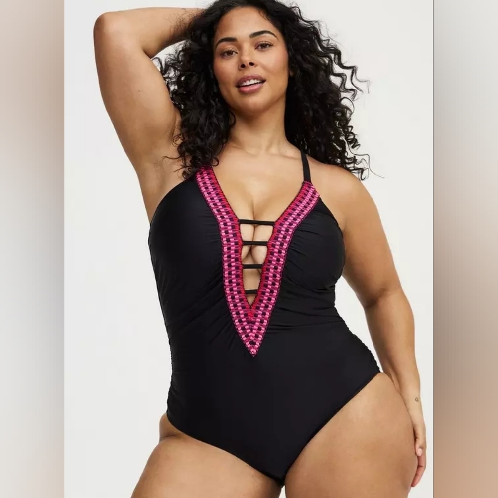 Torrid Strappy Plunge One-Piece Black & Pink Swimsuit Plus Size 3X Nwt - Picture 1 of 7